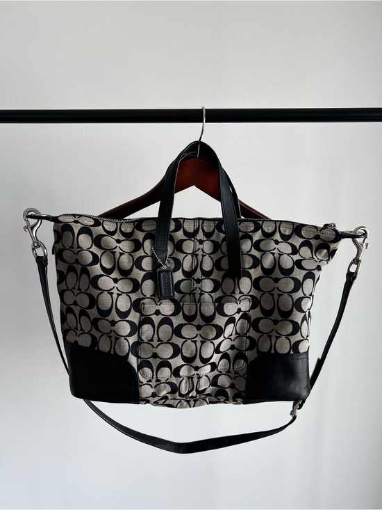 Handbags - Authentic Coach Signature Handbag